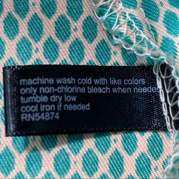 THE LIMITED (W) Tie Waist Abstract Green Top -XS - Picture 5 of 6